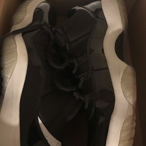 Men’s retro low Jordan’s